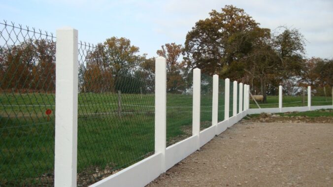 Düz Beton Direkli Tel Çit 